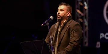 Кемал Сулејманов, национален лидер на граѓанското политичко движење движење Аваја на настанот „Добро за Ромите, добро за Северна Македонија“.